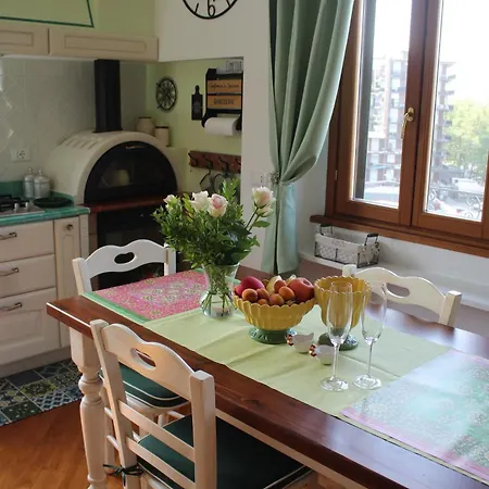 דירה Alice's מילאנו